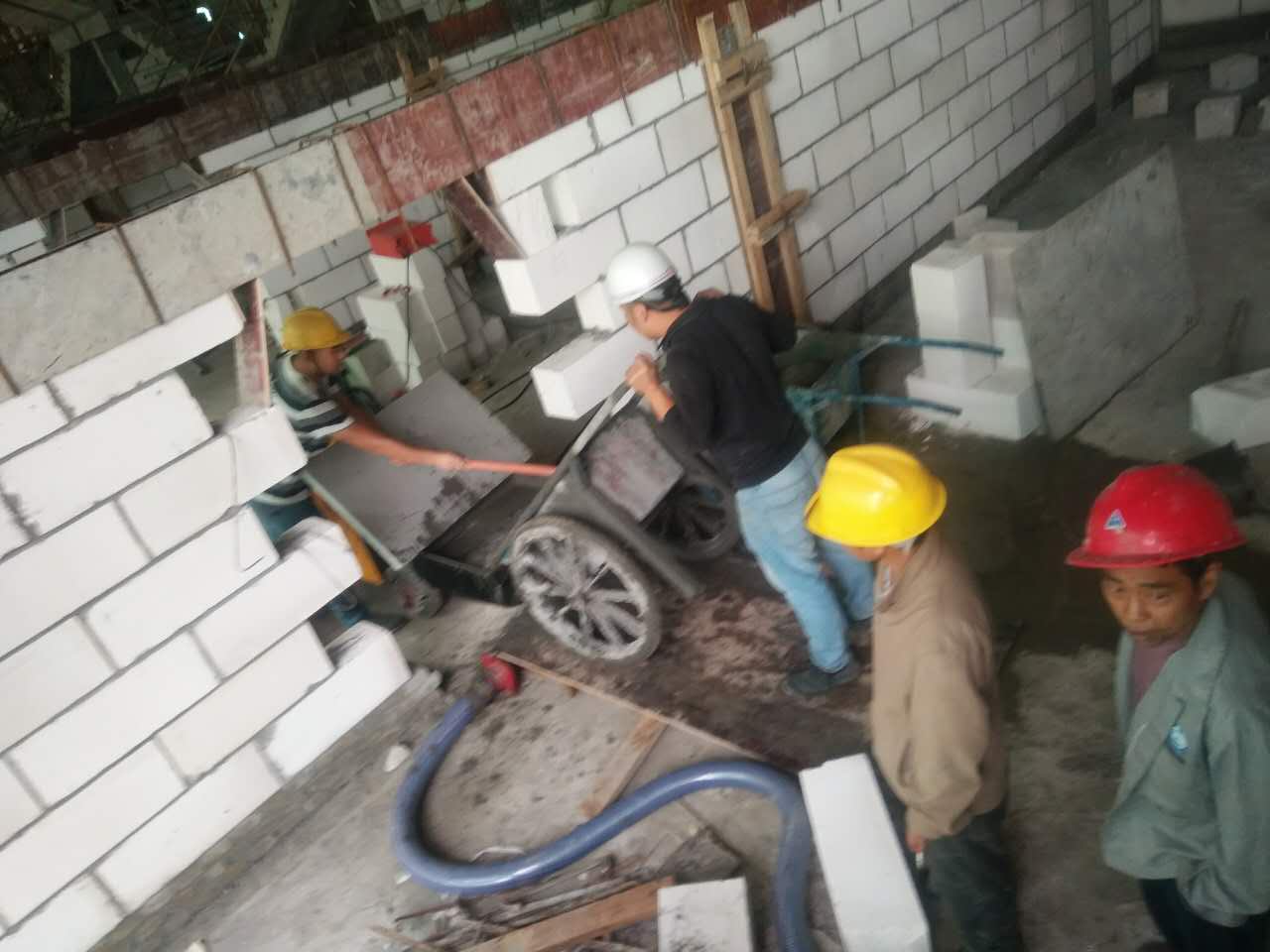 滁州二次构造柱输送泵厂家施工现场