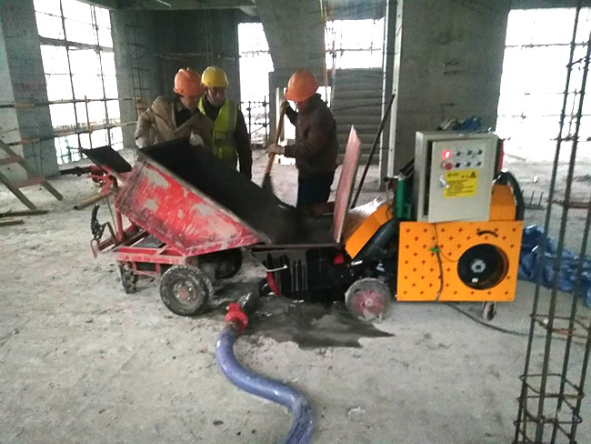 南京二次构造柱泵施工现场