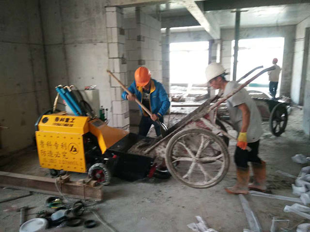 優(yōu)質(zhì)小型混凝土輸送泵