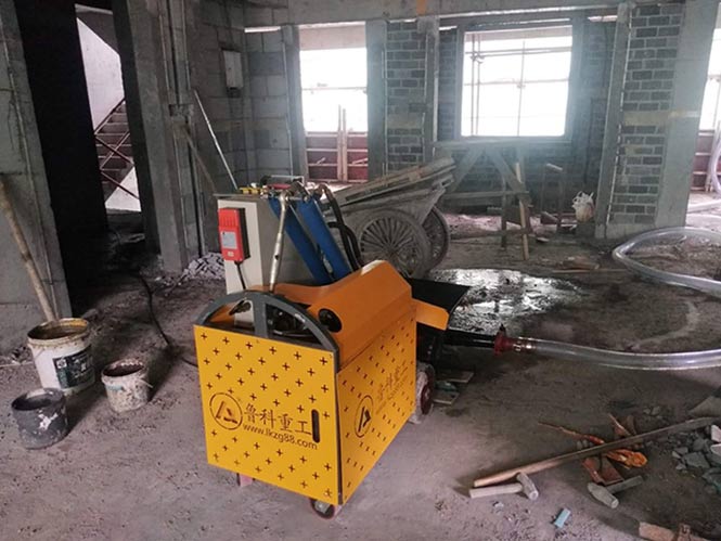 6月4日小型二次构造柱泵合作江苏建工奶牛场1号地块项目