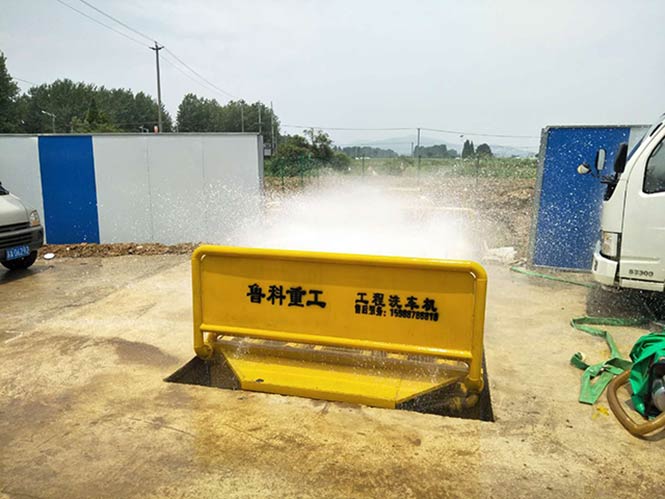 6月24日南京工程洗车机合作大通建设秦淮河航道整治工程项目