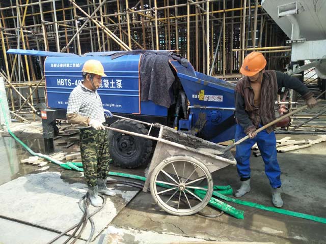 全能型细石混凝土泵制造商
