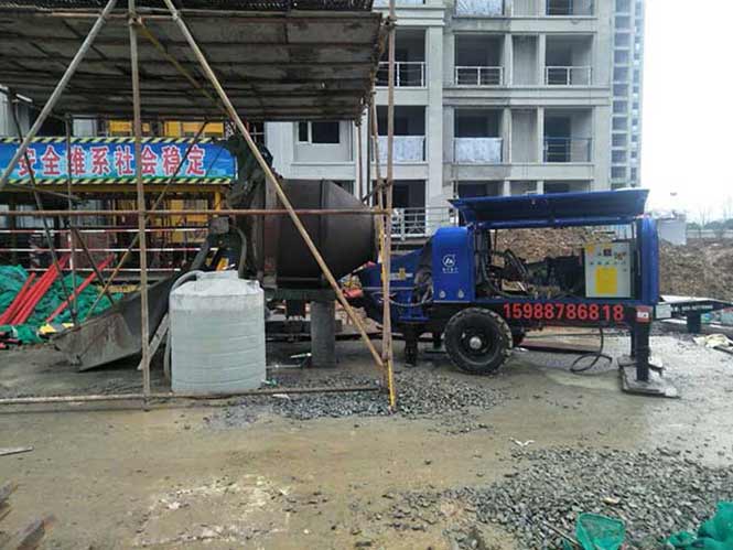 30型细石混凝土泵合作城建建设集团钱江星河国际商业广场项目